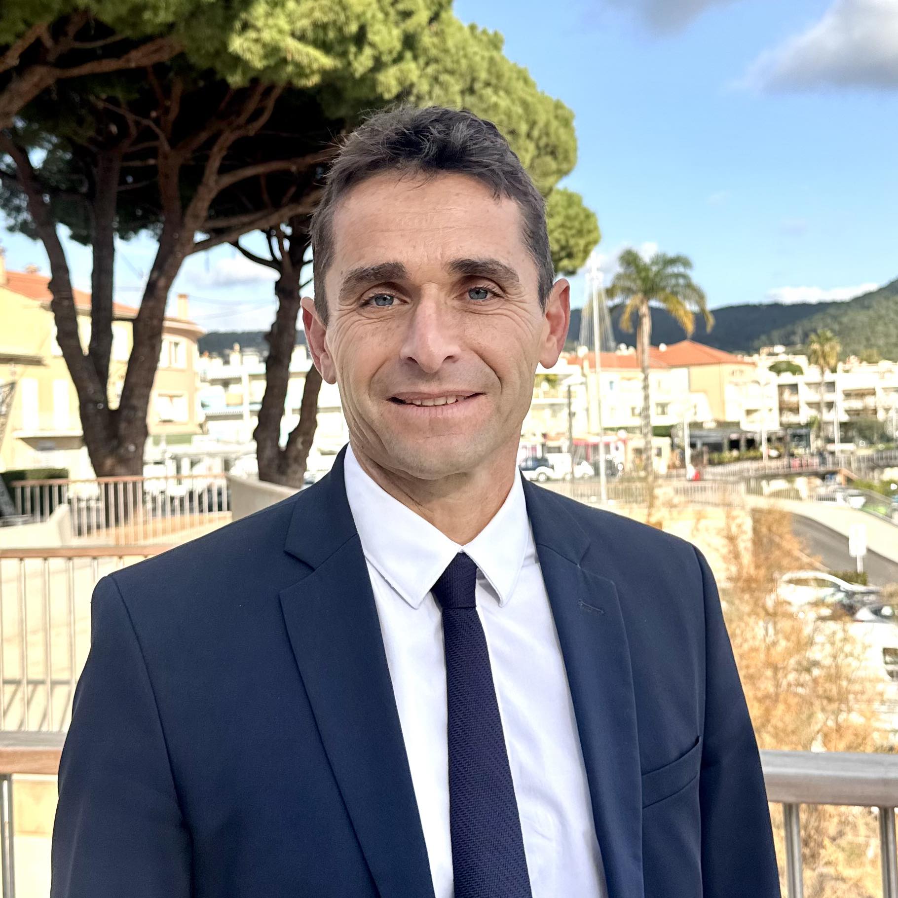 arnaud latil candidat élections municipales 2026 à Carqueiranne